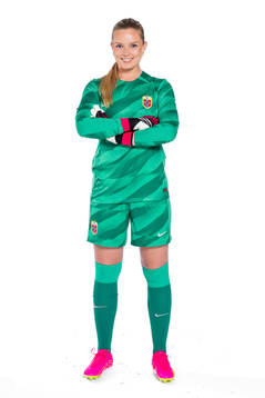 Goalkeeper Guro Pettersen of the Norwegian women’s