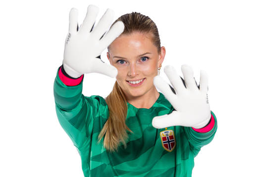 Goalkeeper Guro Pettersen of the Norwegian women’s