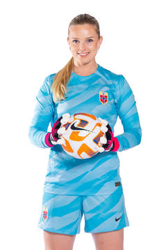 Goalkeeper Guro Pettersen of the Norwegian women’s