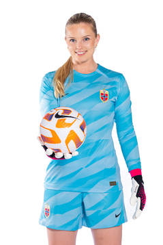 Goalkeeper Guro Pettersen of the Norwegian women’s