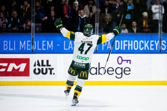 Björklövens Charles David Beaudoin jublar