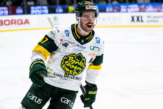 Björklövens Charles David Beaudoin jublar