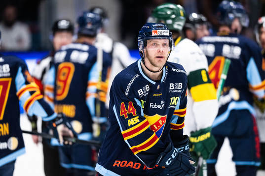 Djurgårdens Olle Liss deppar