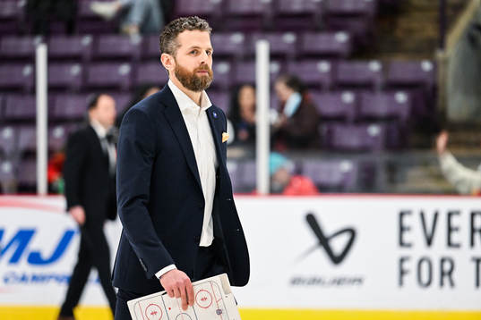 Head coach Ulf Lundberg of Sweden lloks dejected