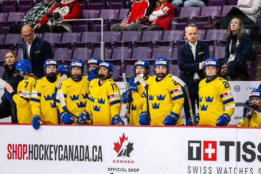 Assistant coach Andreas Spångberg and assistant coach