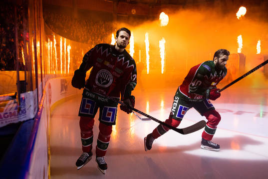 Frölundas Linus Nässen och Petteri Lindbohm