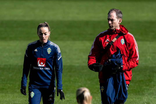 Kosovare Asllani and Martin Bergqvist, physio