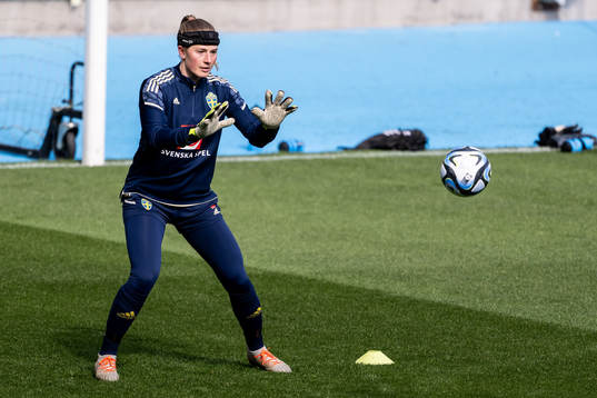 Goalkeeper Tove Enblom