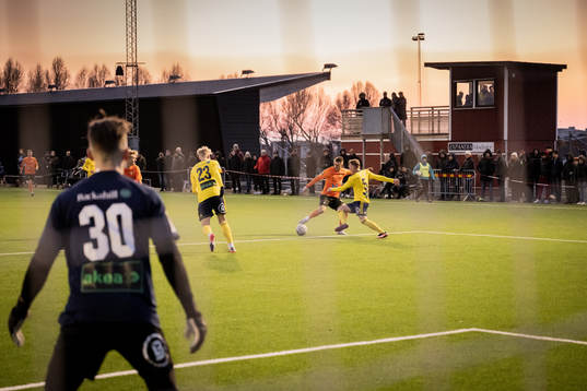 Spel i solnedgången