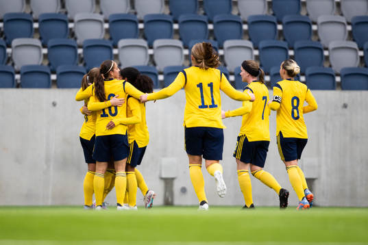 Players of Sweden celebrate