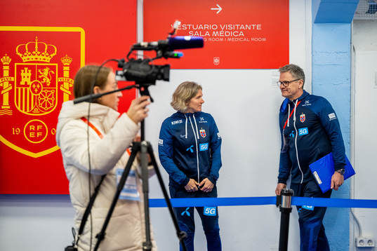 Hege Riise, head coach of Norway, and Halvor Lea, press
