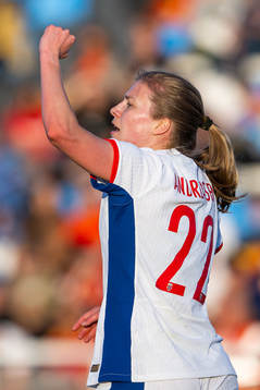 Cesilie Andreassen of Norway celebrates