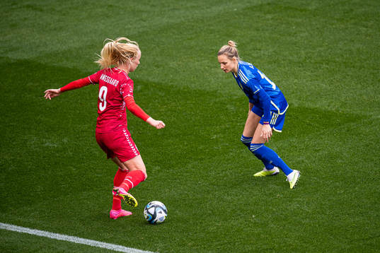 Amalie Vangsgaard of Denmark and Nathalie Björn of Sweden