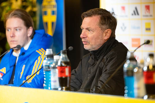 Head coach Peter Gerhardsson of Sweden