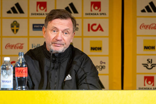 Head coach Peter Gerhardsson of Sweden