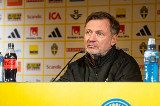 Head coach Peter Gerhardsson of Sweden looks dejected