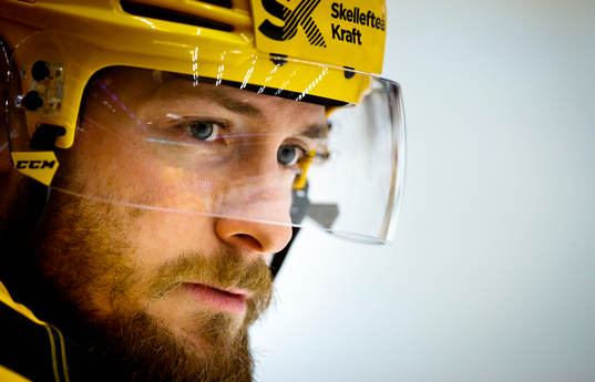 Skellefteås Tom Kühnhackl