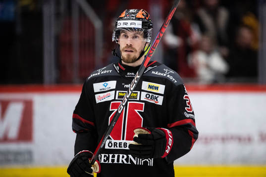 Örebros Emil Larsson deppar