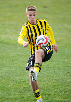 IFK Hässleholms André Gustafson i matchen i div. 2 mellan