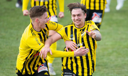 IFK Hässleholms Axel Winberg har gjort 3-1 (och även 1-1)