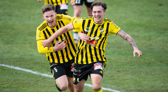 IFK Hässleholms Axel Winberg har gjort 3-1 (och även 1-1)