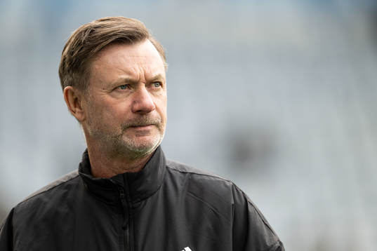 Head coach Peter Gerhardsson of Sweden