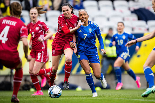 Simone Boye of Denmark and Madelen Janogy of Sweden
