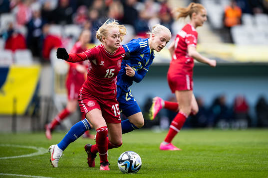 Kathrine Kuhl of Denmark and Anna Sandberg of Sweden