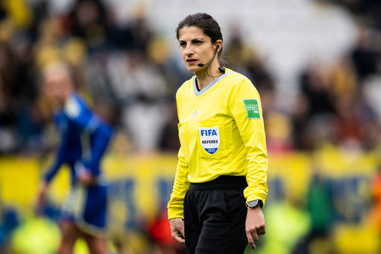 Referee Riem Hussein