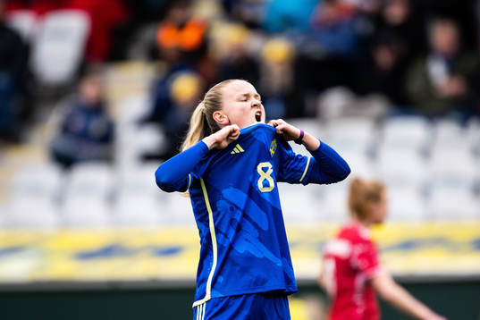Matilda Vinberg of Sweden looks dejected