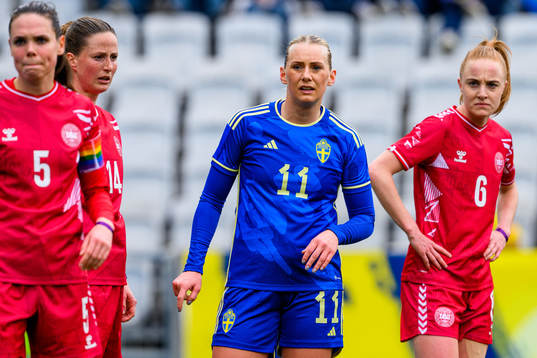 Stina Blackstenius of Sweden
