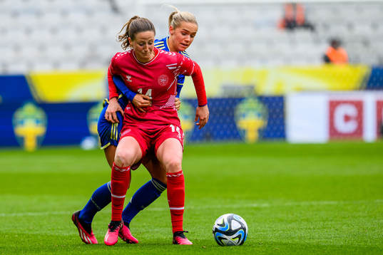 Nicoline Sørensen of Denmark and Hanna Lundkvist of Sweden
