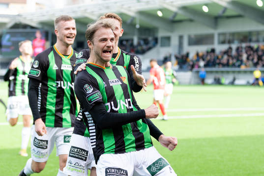 GAIS Gustav Lundgren jublar