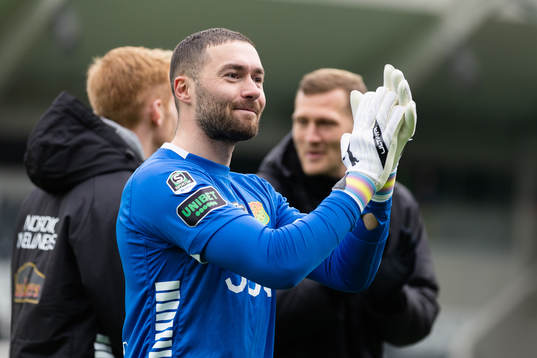 GAIS målvakt Mergim Krasniqi jublar