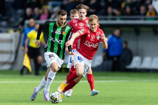GAIS Egzon Binaku och Brages Henry Sletsjøe