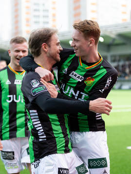 GAIS Gustav Lundgren jublar ihop med Julius Lindberg