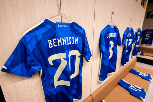 The jersey of Hanna Bennison in the dressing room of Sweden