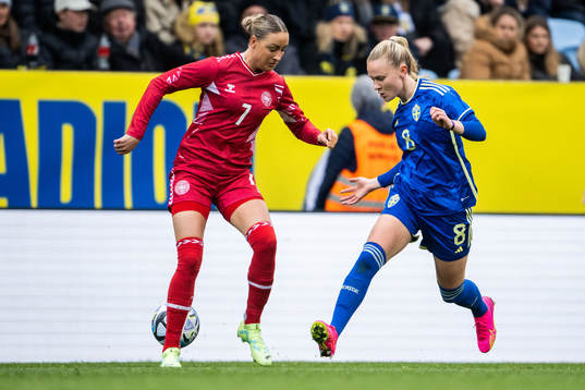 Sanne Trolsegaard of Denmark and Matilda Vinberg of Sweden