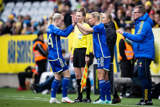Anna Sandberg of Sweden is substituted off for Jonna