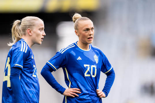 Anna Sandberg and Hanna Bennison of Sweden