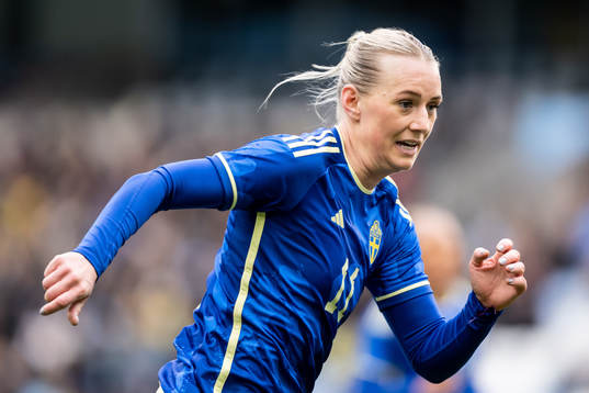 Stina Blackstenius of Sweden