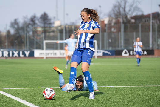Malmö FFs Julia Welin och IFK Göteborgs Malva Larsson