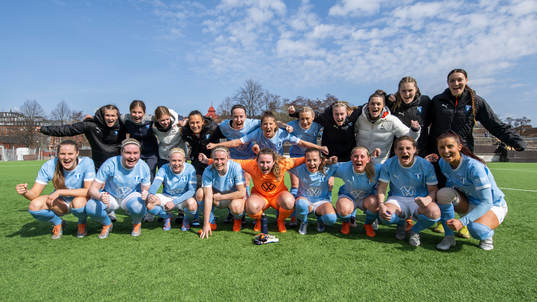Malmö FFs  spelare jublar
