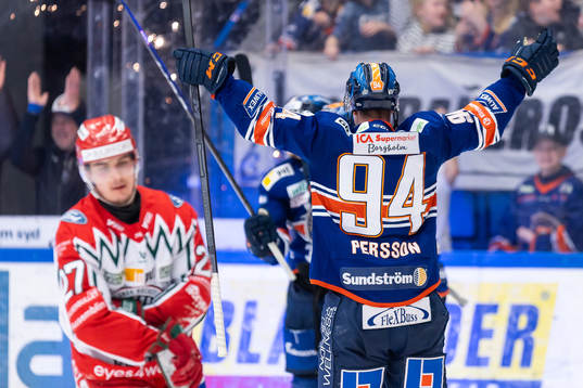 Frölundas Jere Innala deppar och Växjös Joel Persson