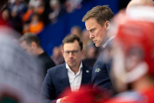 Frölundas tränare Roger Rönnberg deppar