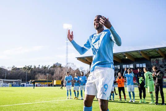 Malmö FFs Isaac Kiese Thelin jublar