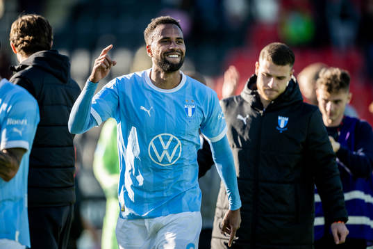Malmö FFs Isaac Kiese Thelin jublar