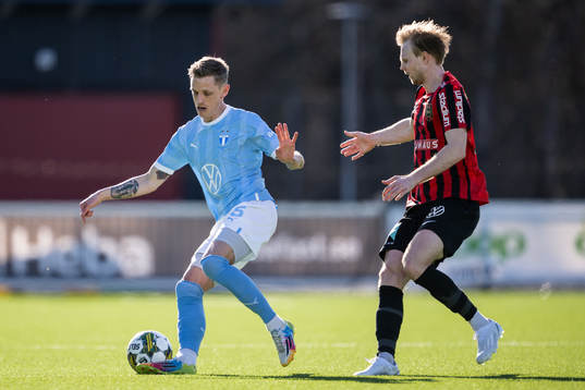 Malmö FFs Søren Rieks och Brommapojkarnas Tim Waker