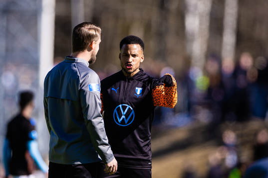 Malmö FFs Martin Olsson och assisterande tränare Theodor