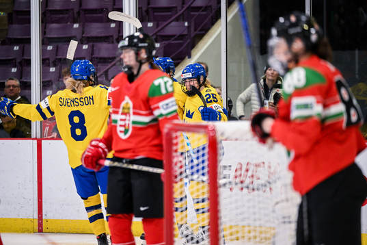 Lina Ljungblom of Sweden celebrates